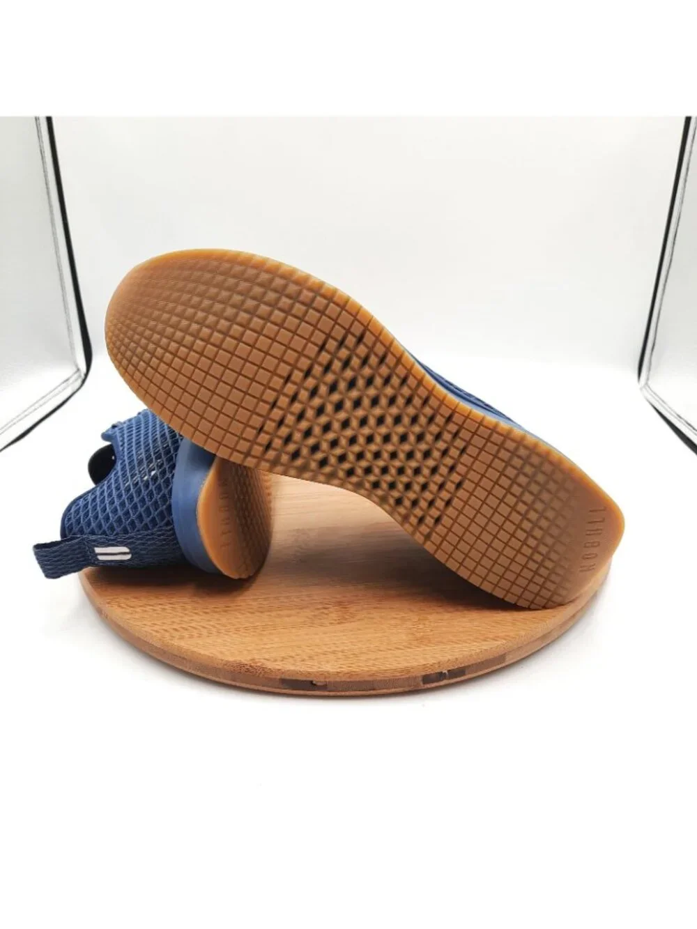 Nobull All Day Mesh Runner Womens 9 Shoes Navy Gum Running Training Gym Sneakers